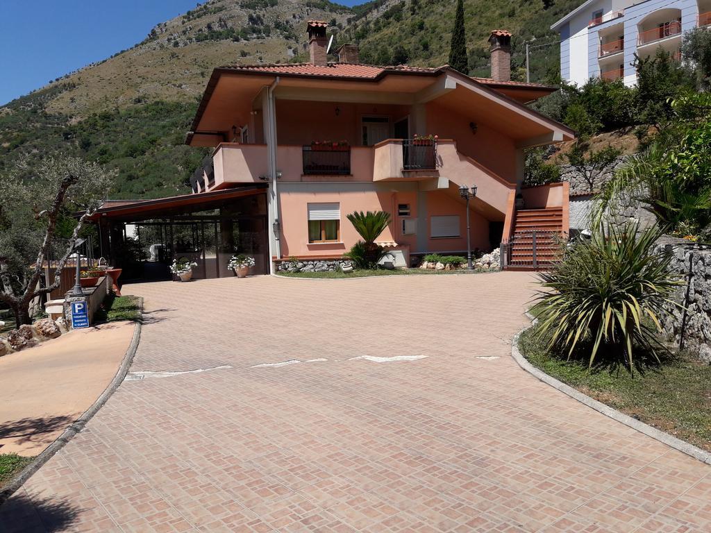 Bed and Breakfast Solerosa Фонди Экстерьер фото