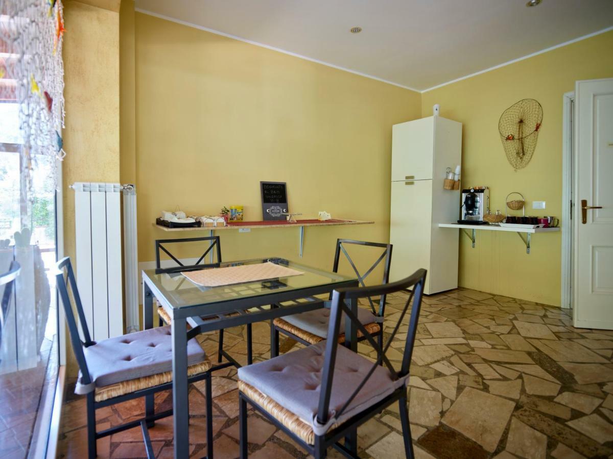 Bed and Breakfast Solerosa Фонди Экстерьер фото